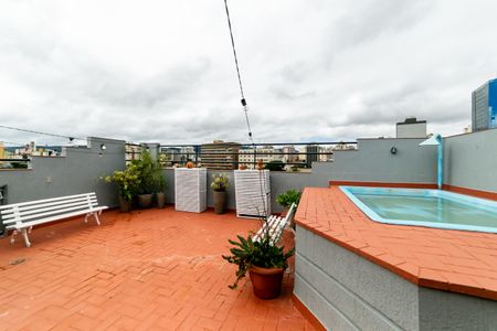 Apartamento à venda com 140m², 4 quartos e 2 vagasPiscina