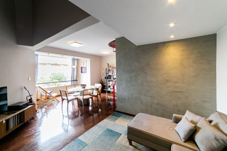 Apartamento à venda com 140m², 4 quartos e 2 vagasSala