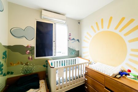 Apartamento à venda com 140m², 4 quartos e 2 vagasQuarto 2