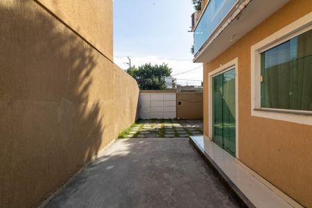 Casa para alugar com 55m², 2 quartos e sem vagaÁrea externa