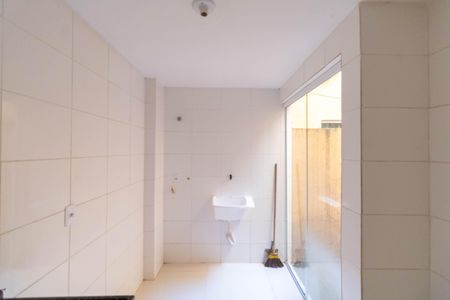 Casa para alugar com 55m², 2 quartos e sem vagaCozinha e Área de Serviço