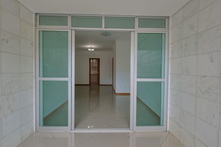 Apartamento à venda com 3 quartos, 95m² em Coracao de Jesus, Belo Horizonte