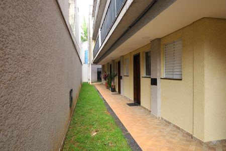 Apartamento à venda com 37m², 2 quartos e sem vagaÁrea comum - Saguão do prédio