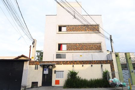 Apartamento à venda com 37m², 2 quartos e sem vagaFachada do prédio - Placa instalada no portão do prédio - Código da placa WYNY-1099