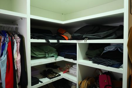 Apartamento à venda com 37m², 2 quartos e sem vagaQuarto 2 - Closet e escritório