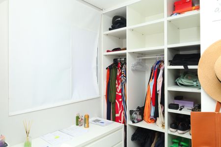 Apartamento à venda com 37m², 2 quartos e sem vagaQuarto 2 - Closet e escritório