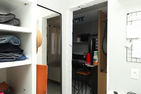 Apartamento à venda com 37m², 2 quartos e sem vagaQuarto 2 - Closet e escritório