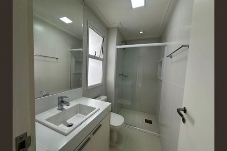 Apartamento para alugar com 243m², 3 quartos e 4 vagasBanheiro da Suíte 1