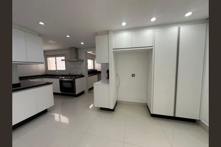 Apartamento para alugar com 243m², 3 quartos e 4 vagasCozinha