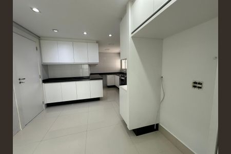 Apartamento para alugar com 243m², 3 quartos e 4 vagasCozinha