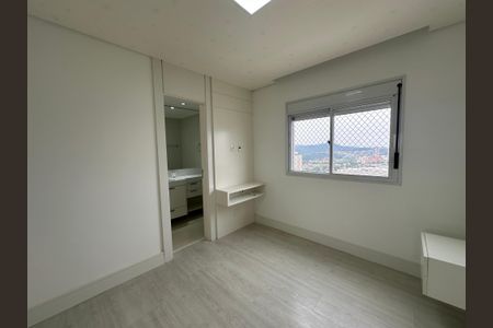 Apartamento para alugar com 243m², 3 quartos e 4 vagasSuíte 2