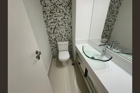 Apartamento para alugar com 243m², 3 quartos e 4 vagasLavabo