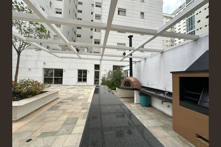 Apartamento para alugar com 243m², 3 quartos e 4 vagasÁrea comum - Churrasqueira