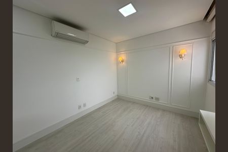 Apartamento para alugar com 243m², 3 quartos e 4 vagasSuíte 1