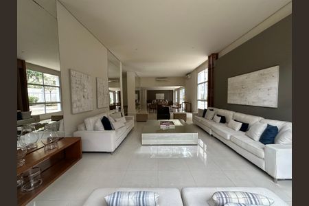 Apartamento para alugar com 243m², 3 quartos e 4 vagasÁrea comum - Salão de festas