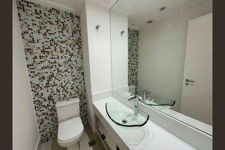 Apartamento para alugar com 243m², 3 quartos e 4 vagasLavabo