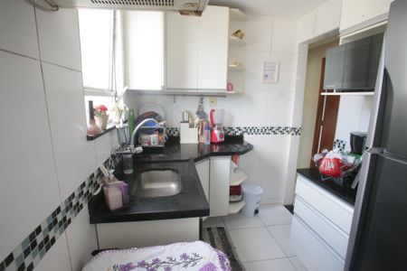 Apartamento à venda com 62m², 2 quartos e 1 vagaCozinha