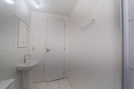 Apartamento para alugar com 47m², 3 quartos e 1 vaga Apartamento para alugar com 47m², 3 quartos e 1 vagaBanheiro