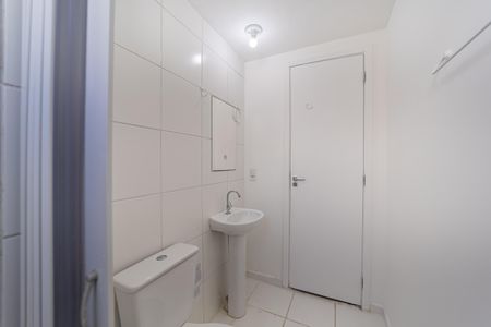 Apartamento para alugar com 47m², 3 quartos e 1 vaga Apartamento para alugar com 47m², 3 quartos e 1 vagaBanheiro