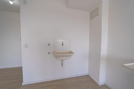 Apartamento para alugar com 47m², 3 quartos e 1 vaga Apartamento para alugar com 47m², 3 quartos e 1 vagaCozinha e Área de Serviço