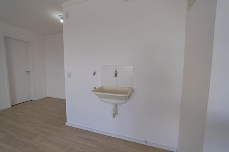 Apartamento para alugar com 47m², 3 quartos e 1 vaga Apartamento para alugar com 47m², 3 quartos e 1 vagaCozinha e Área de Serviço