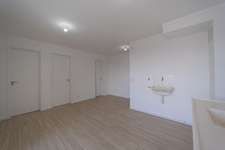 Apartamento para alugar com 47m², 3 quartos e 1 vaga Apartamento para alugar com 47m², 3 quartos e 1 vagaCozinha e Área de Serviço