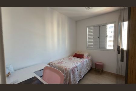 Apartamento à venda com 73m², 3 quartos e 2 vagasQuarto 3