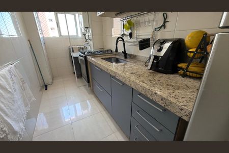 Apartamento à venda com 73m², 3 quartos e 2 vagasCozinha