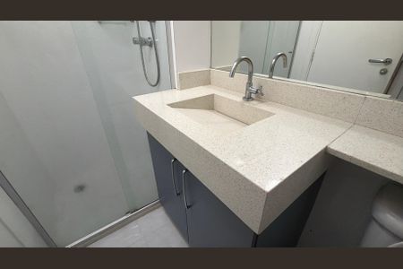 Apartamento à venda com 73m², 3 quartos e 2 vagasBanheiro da Suíte