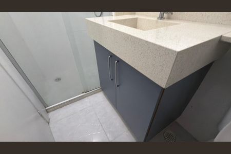 Apartamento à venda com 73m², 3 quartos e 2 vagasBanheiro da Suíte