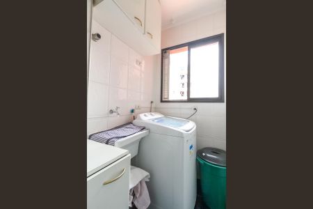 Apartamento à venda com 65m², 2 quartos e 2 vagasÁrea de Serviço