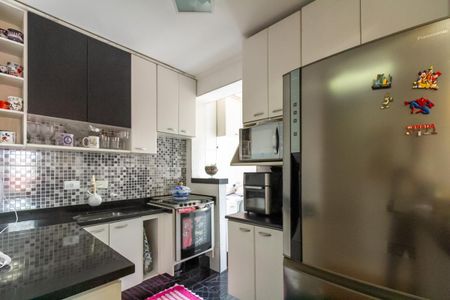 Apartamento à venda com 65m², 2 quartos e 2 vagasCozinha