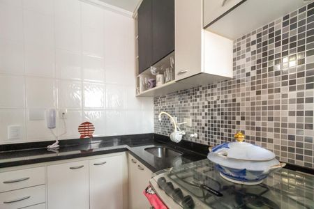 Apartamento à venda com 65m², 2 quartos e 2 vagasCozinha