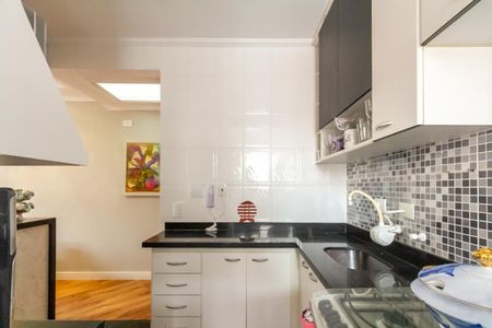 Apartamento à venda com 65m², 2 quartos e 2 vagasCozinha