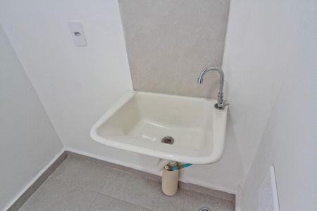 Apartamento para alugar com 34m², 2 quartos e sem vagaÁrea de Serviço