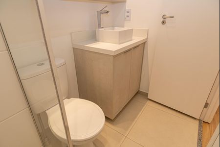 Studio para alugar com 25m², 1 quarto e sem vaga Studio para alugar com 25m², 1 quarto e sem vagaBanheiro