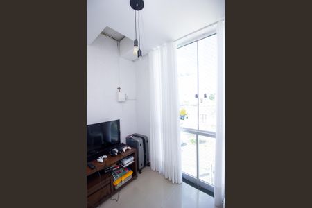 Casa à venda com 170m², 3 quartos e 4 vagas Casa à venda com 170m², 3 quartos e 4 vagasVaranda do Quarto 2