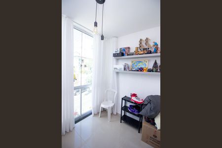 Casa à venda com 170m², 3 quartos e 4 vagas Casa à venda com 170m², 3 quartos e 4 vagasVaranda do Quarto 2