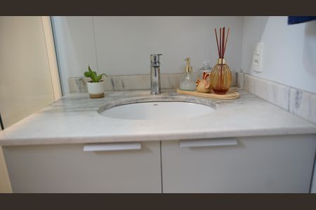 Apartamento à venda com 71m², 3 quartos e 1 vagaBanheiro da Suíte