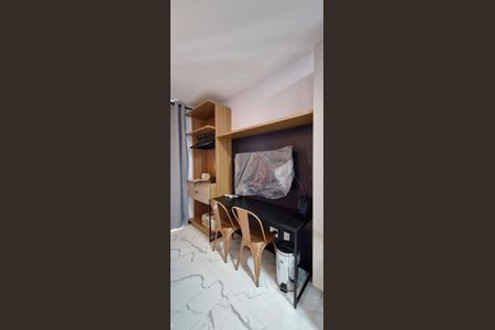 Studio para alugar com 27m², 1 quarto e sem vaga Studio para alugar com 27m², 1 quarto e sem vagaSala/Quarto