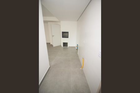 Apartamento à venda com 74m², 2 quartos e 1 vaga Apartamento à venda com 74m², 2 quartos e 1 vagaCozinha e Área de Serviço