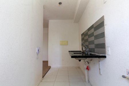Apartamento para alugar com 42m², 2 quartos e sem vaga Apartamento para alugar com 42m², 2 quartos e sem vagaCozinha e Área de Serviço