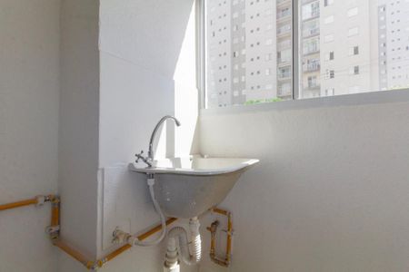 Apartamento para alugar com 42m², 2 quartos e sem vaga Apartamento para alugar com 42m², 2 quartos e sem vagaCozinha e Área de Serviço