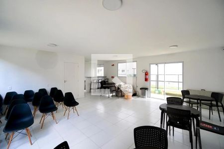 Apartamento para alugar com 42m², 2 quartos e sem vaga Apartamento para alugar com 42m², 2 quartos e sem vagaÁrea comum - Salão de festas