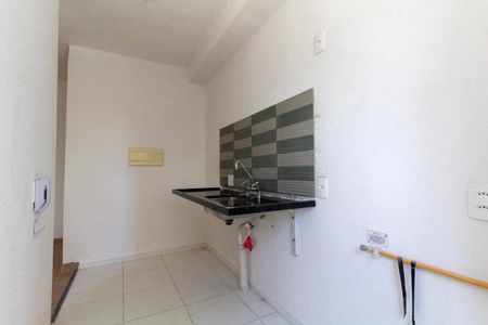 Apartamento para alugar com 42m², 2 quartos e sem vaga Apartamento para alugar com 42m², 2 quartos e sem vagaCozinha e Área de Serviço