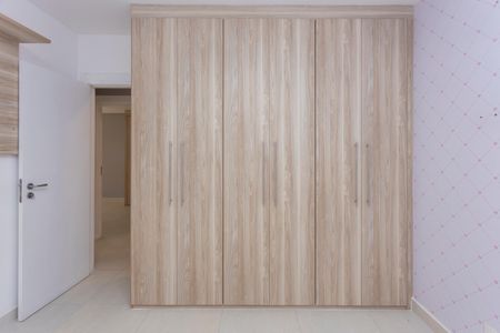 Casa à venda com 98m², 3 quartos e 2 vagasQuarto 2