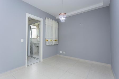 Casa à venda com 98m², 3 quartos e 2 vagasSala de Jantar