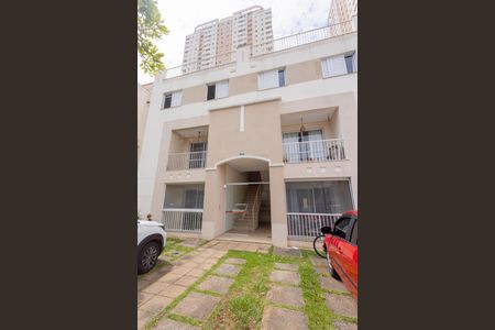 Casa à venda com 98m², 3 quartos e 2 vagasFachada