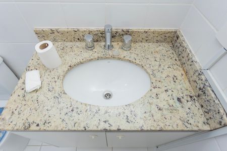 Casa à venda com 98m², 3 quartos e 2 vagasBanheiro da Suíte