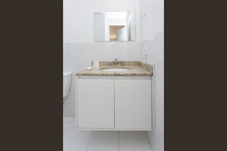 Casa à venda com 98m², 3 quartos e 2 vagasBanheiro da Suíte